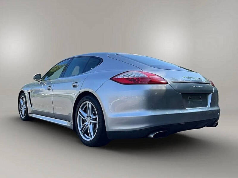 2011 Porsche Panamera