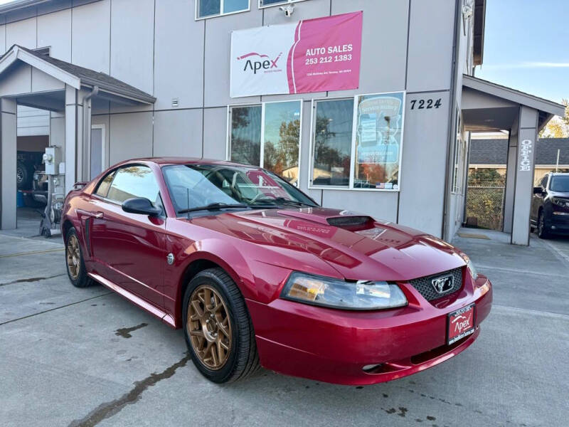 2004 Ford Mustang GT Deluxe
