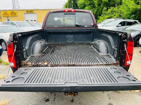 2005 Dodge Ram 1500 SLT