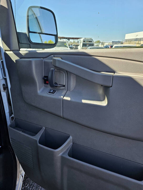 2020 Chevrolet Express 2500