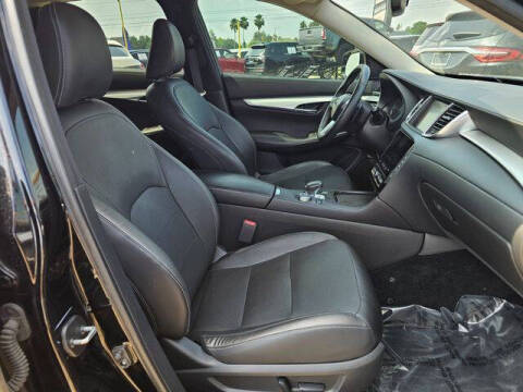 2019 Infiniti QX50 Essential