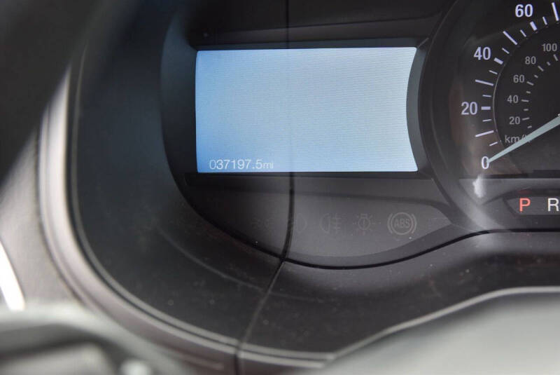 2023 Ford Edge SE
