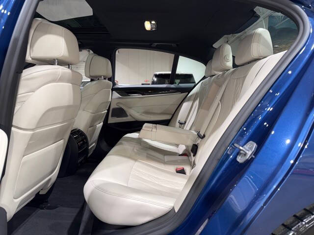 2021 BMW 5 Series M550i xDrive