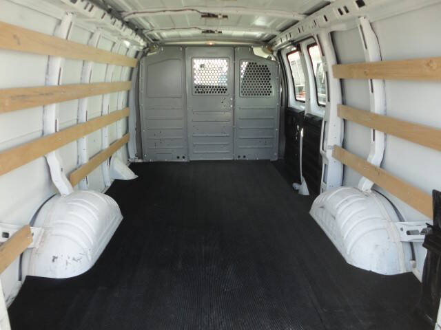 2015 GMC Savana 2500