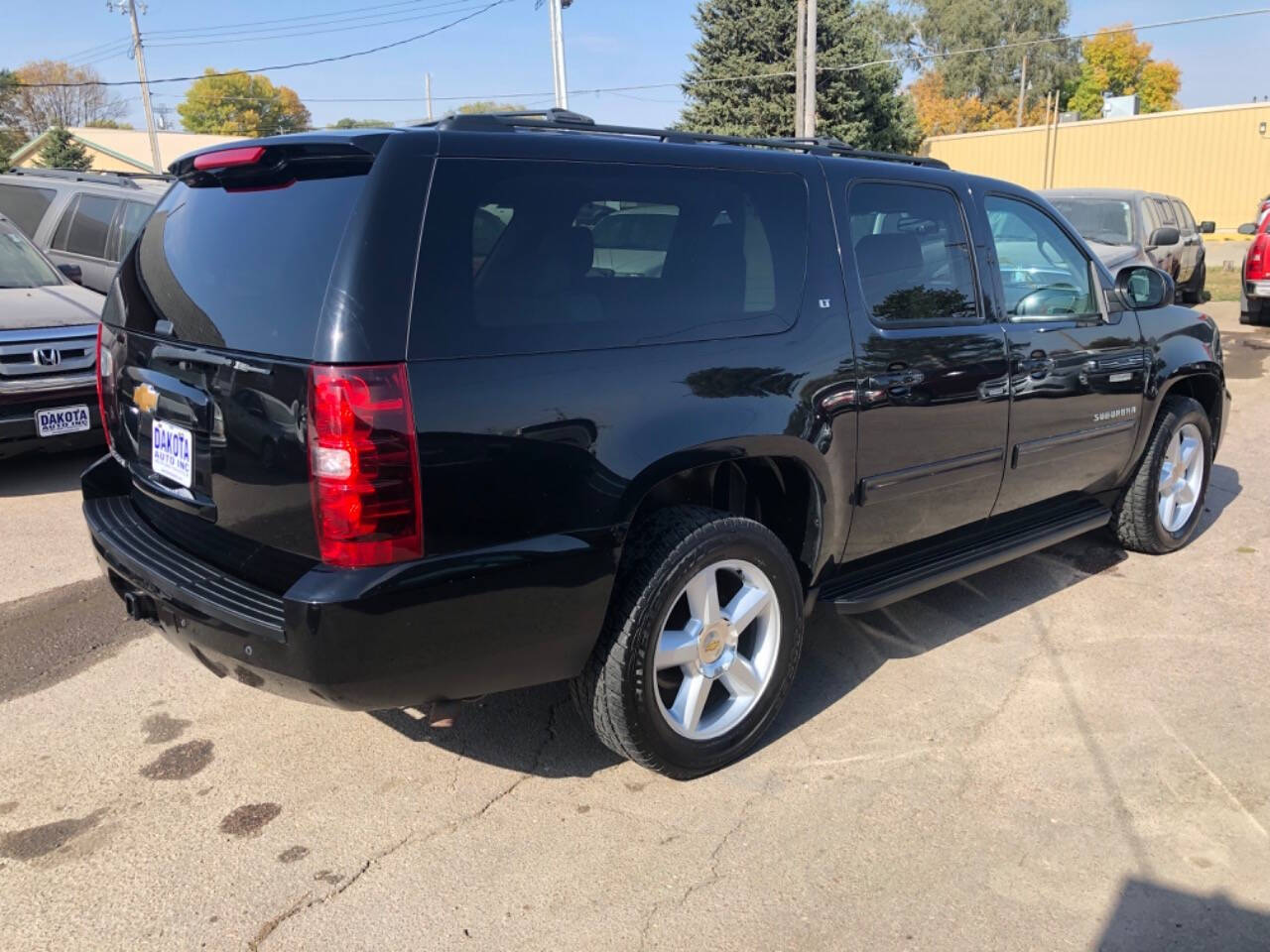 2014 Chevrolet Suburban for sale at Dakota Auto Inc in Dakota City, NE