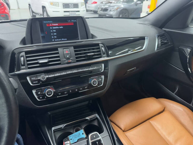 2018 BMW 2 Series 230i photo 17