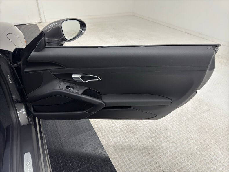 2017 Porsche 718 Boxster