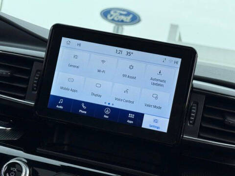 2024 Ford Explorer ST-Line