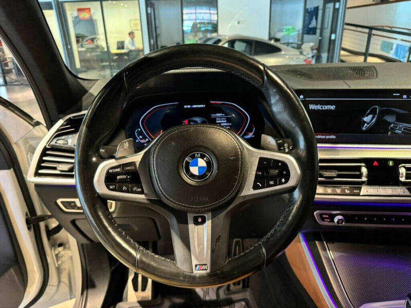 2022 BMW X5 M50i