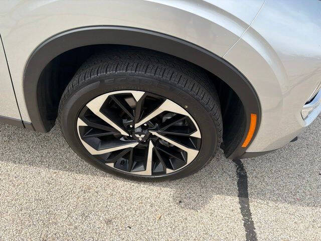 2023 Mitsubishi Outlander