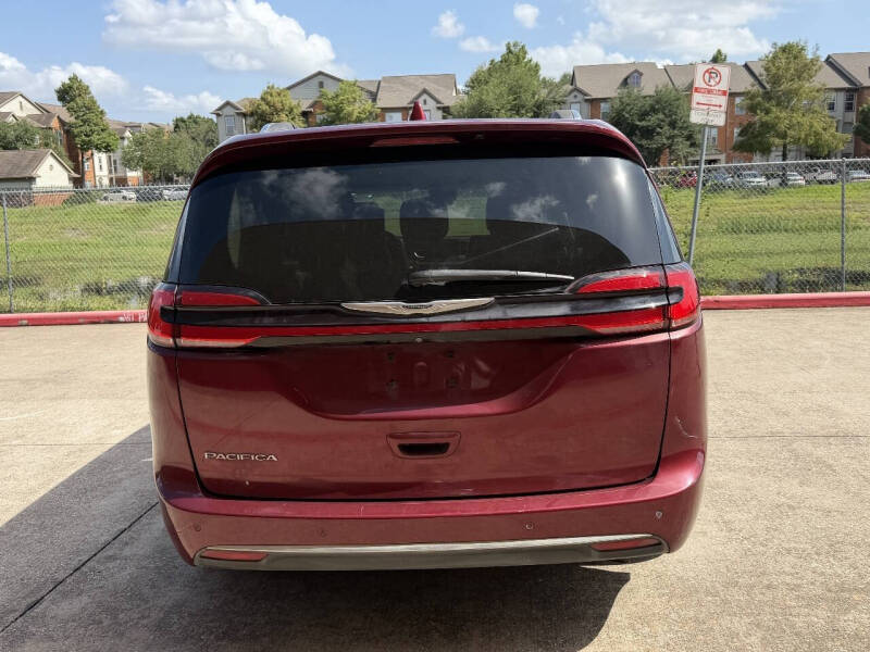 2021 Chrysler Pacifica Touring L