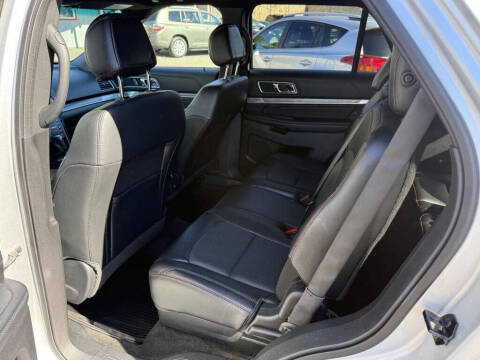 2016 Ford Explorer Sport