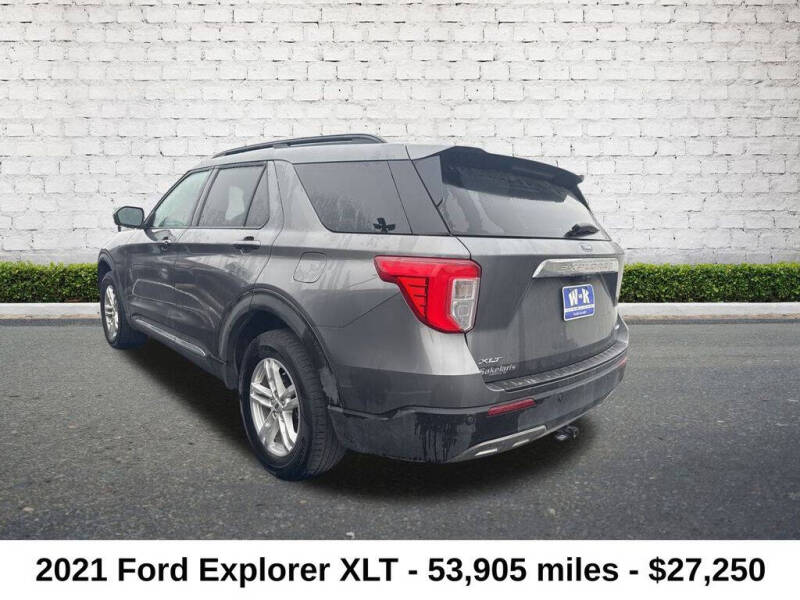 2021 Ford Explorer XLT