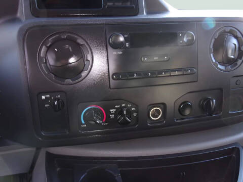 2009 Ford E-Series E-250