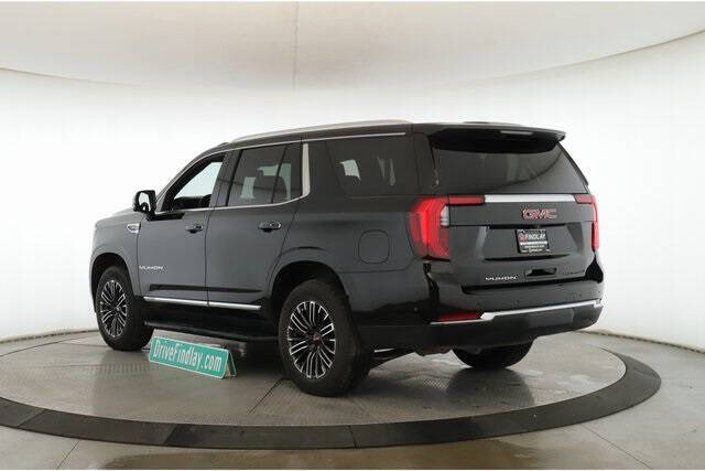 2025 GMC Yukon Elevation