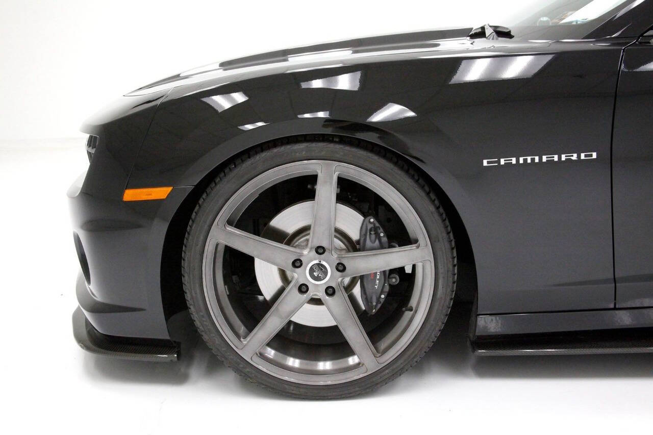 2011 Chevrolet Camaro 11
