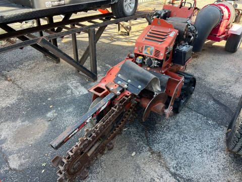 2015 DITCH WITCH RT24 for sale at Trophy Trailers in New Braunfels TX