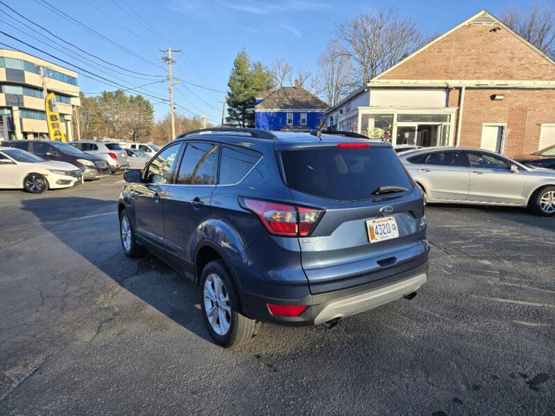 2018 Ford Escape SE