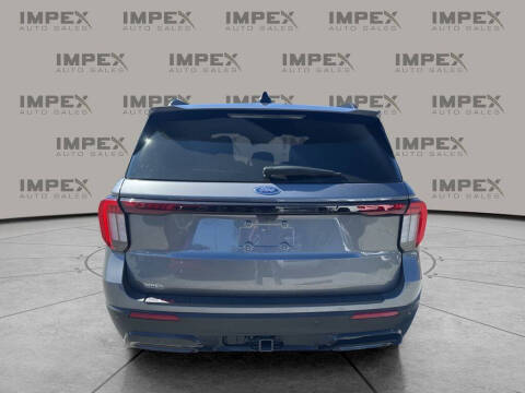 2025 Ford Explorer ST-Line