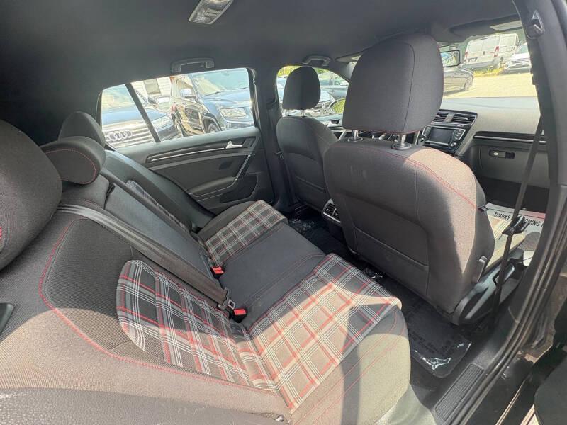 2015 Volkswagen Golf GTI S