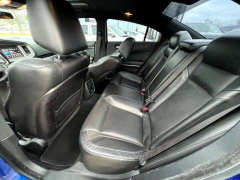 2019 Dodge Charger SXT