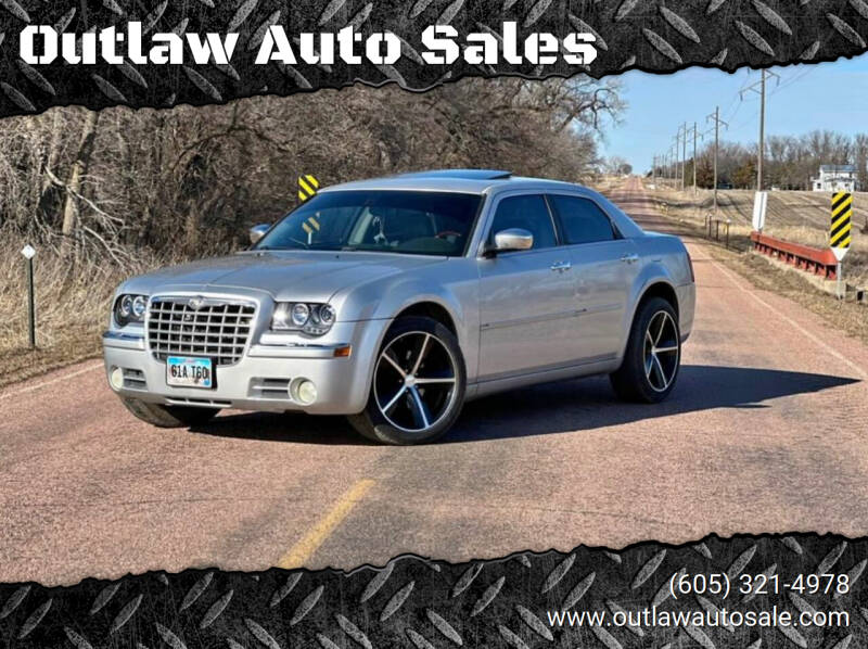 2006 Chrysler 300 for sale at Outlaw Auto Sales in Viborg SD