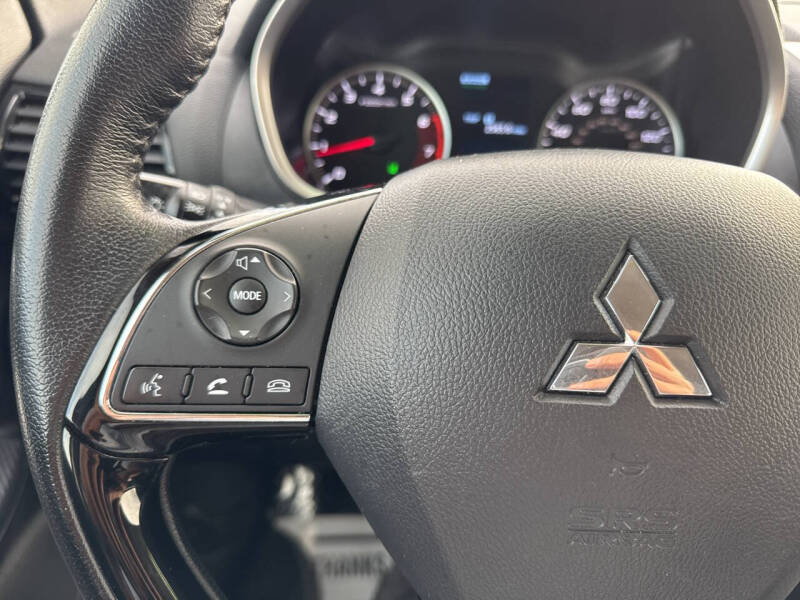 2024 Mitsubishi Eclipse Cross SE