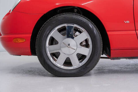 2003 Ford Thunderbird
