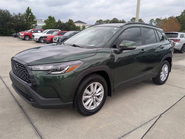 2024 Toyota Corolla Cross LE