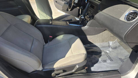 2012 Ford Mustang V6