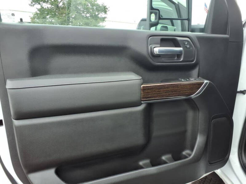 2025 GMC Sierra 2500HD SLE