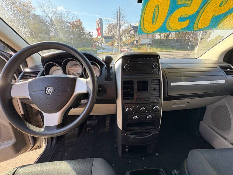 2010 Dodge Grand Caravan SE