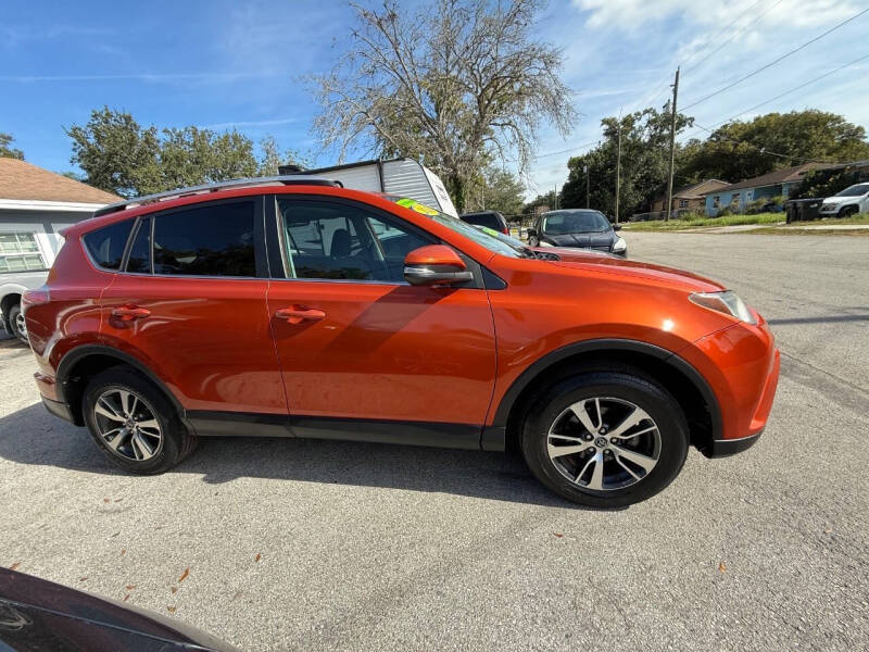 2016 Toyota RAV4 XLE