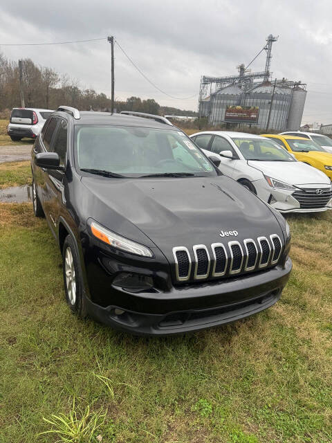 2015 Jeep Cherokee for sale at Blessed Auto in Winnsboro, LA