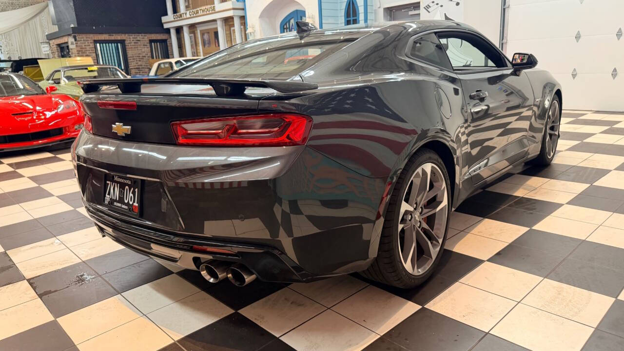 2017 Chevrolet Camaro 5
