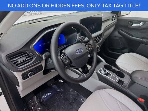 2026 Ford Escape Platinum