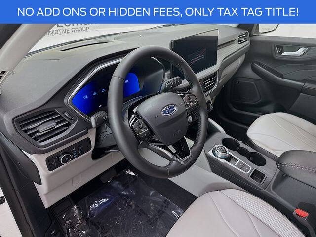 2026 Ford Escape Platinum