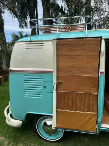 1973 Volkswagen Bus