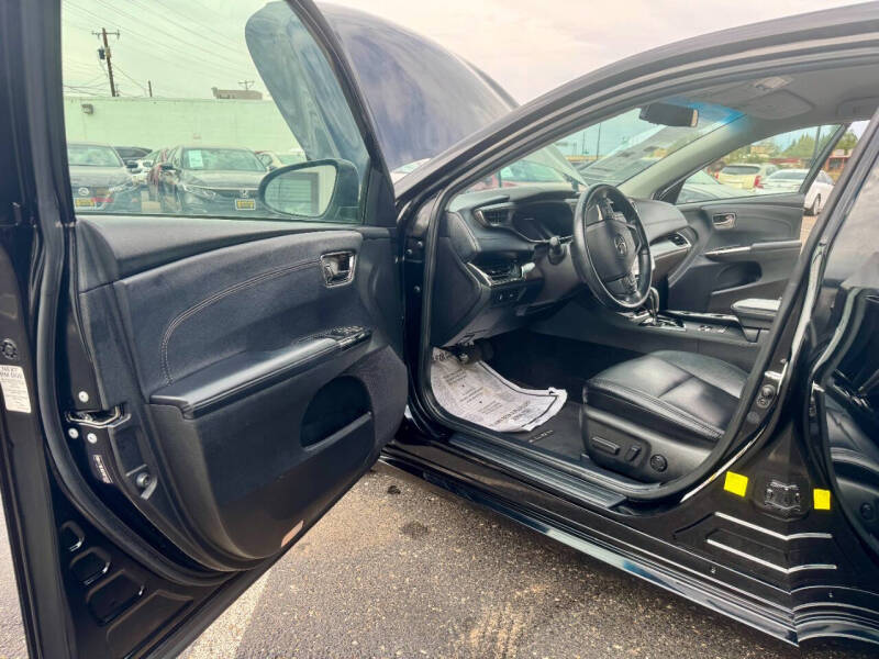 2016 Toyota Avalon XLE