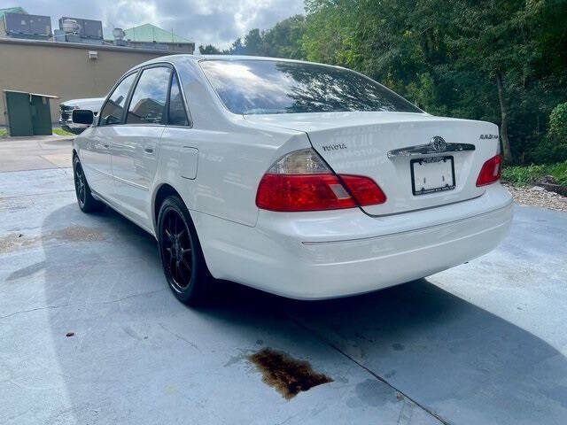 2003 Toyota Avalon XL