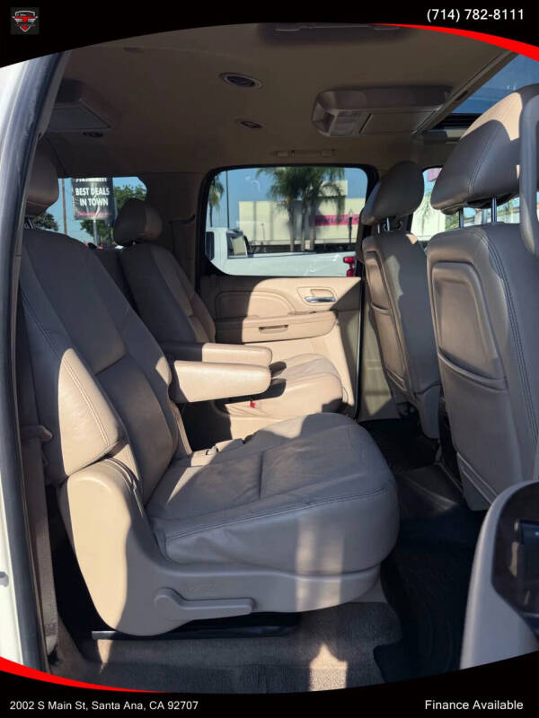 2010 Cadillac Escalade ESV Premium