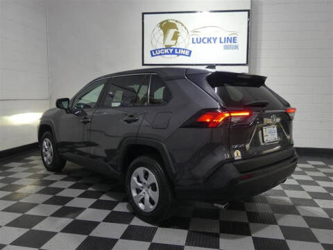 2024 Toyota RAV4 LE