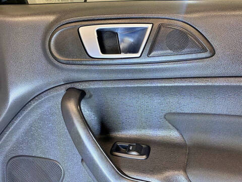 2016 Ford Fiesta SE
