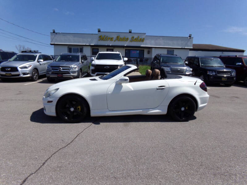 2011 Mercedes-Benz SLK-Class SLK300's photo