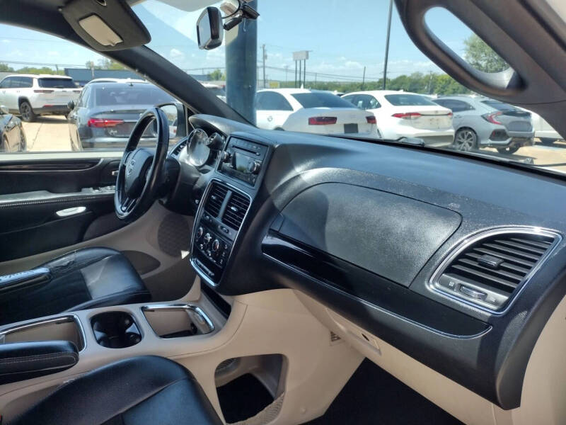 2017 Dodge Grand Caravan SXT