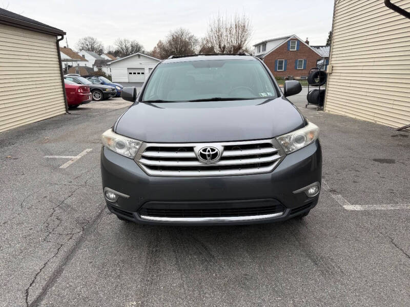 2013 Toyota Highlander SE