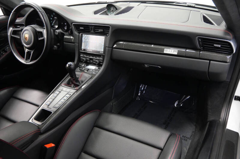 2016 Porsche 911 R