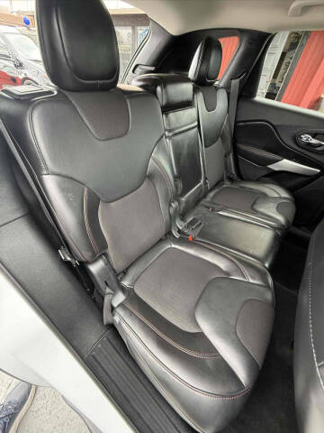 2018 Jeep Cherokee Trailhawk