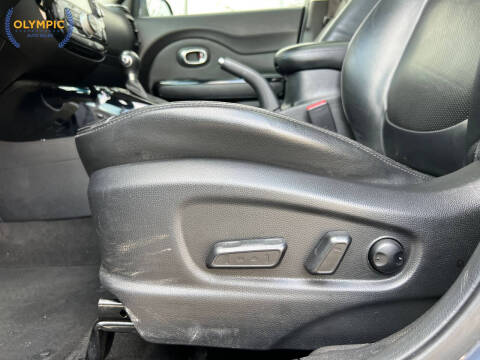 2016 Kia Soul !