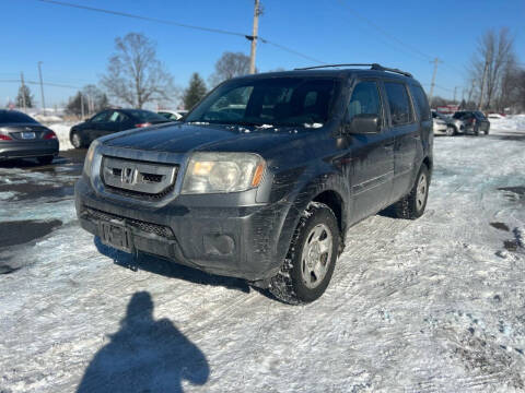 2010 Honda Pilot for sale at ROADSTAR MOTORS in Liberty Township OH